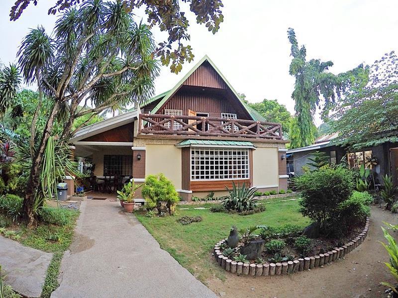 พีคเฮาส์ การ์เด้น เพนชั่น Bed & Breakfast เอลนิโด ภายนอก รูปภาพ