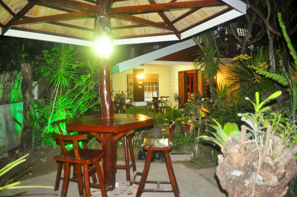 พีคเฮาส์ การ์เด้น เพนชั่น Bed & Breakfast เอลนิโด ภายนอก รูปภาพ