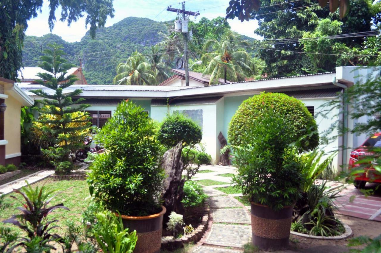 พีคเฮาส์ การ์เด้น เพนชั่น Bed & Breakfast เอลนิโด ภายนอก รูปภาพ
