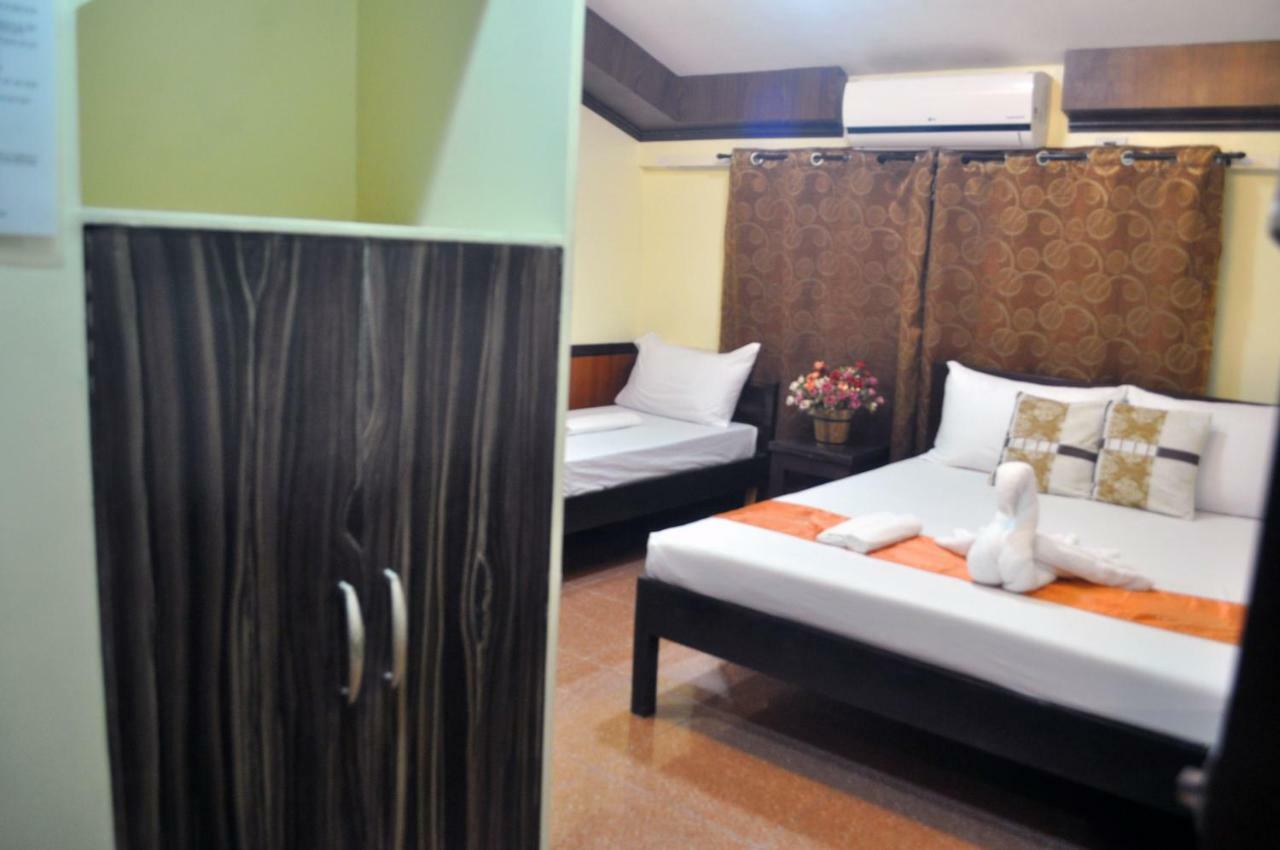 พีคเฮาส์ การ์เด้น เพนชั่น Bed & Breakfast เอลนิโด ภายนอก รูปภาพ